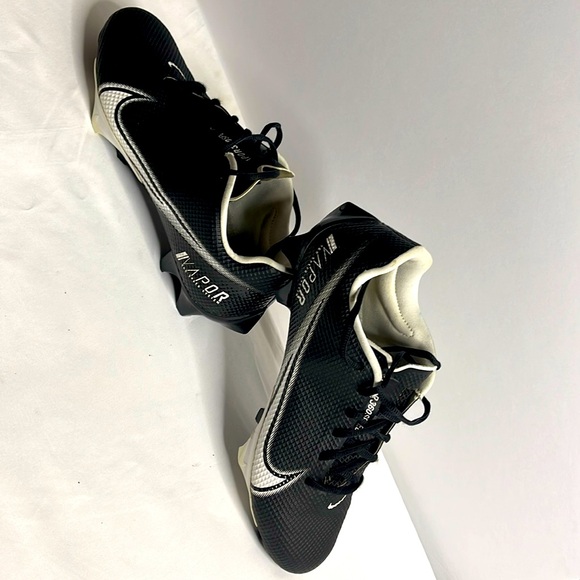 Nike Vapor Edge Speed 360 (size 8)Black White Football Cleats Men